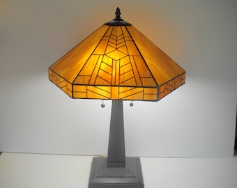 Stained Glass Lamp Caramel Color with a marble glass look