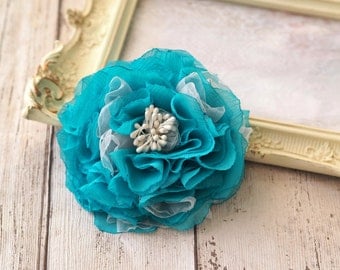 Blue hair clip, Blue Wedding Flower, Turquoise Hair Clip, Turquoise Fascinator, Turquoise Blue Hair Flower, Turquoise Fascinator