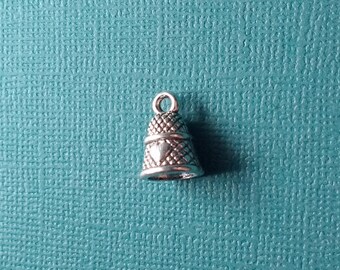 10 Thimble Charms Silver Sewing Needlework Thimble with heart Charm - CS2871