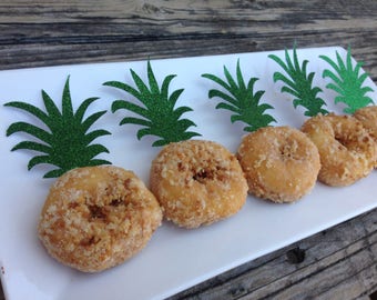 Pineapple Top Cupcake Toppers- Summer Party, Beach Party, First Birthday, Luau Party