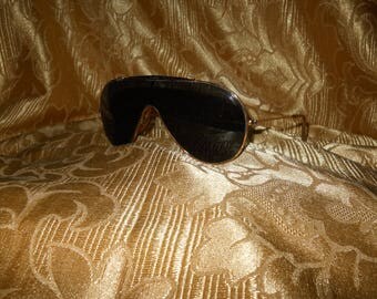 Genuine vintage B&L Ray-Ban Wings sunglasses !! Bausch and Lomb ! Made in USA !