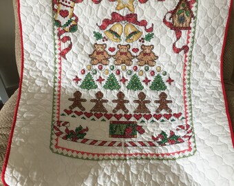 Christmas baby quilt | Etsy