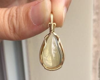 Citrine pendant, Wire wrapped pendant, 14K gold filled wire, Gemstone pendant, Natural citrine jewelry, Untreated citrine necklace