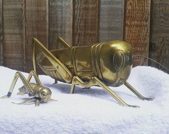 Vintage Brass Grasshopper set, Dolbi Cashier Mid Century Brass, Brass Locust, Hollywood Regency Interior Decor. Each missing one antenna.