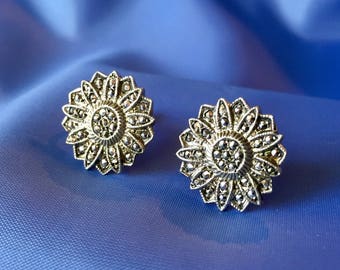 Vintage Sterling Silver and Marcasite Earrings, Vintage Screw Back Earrings, Marcasite Flower Earrings, Vintage Sterling Earrings