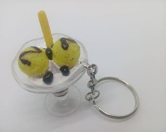 Vanilla ice cream Cup keychain