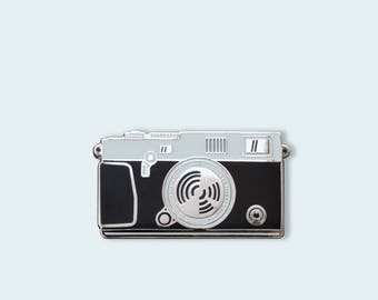Camera Enamel Pin - THE RANGEFINDER - Silver