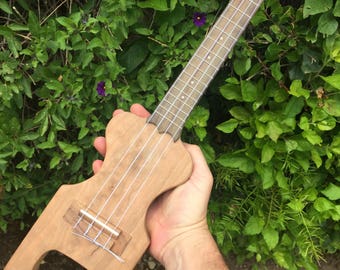 Travel Ukulele - Solid Body