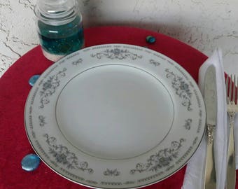 4 Diane dinner plates, fine china of Japan, Wade, porcelain, dinnerware, blue floral