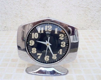 1970s old alarm clock mechanical movement