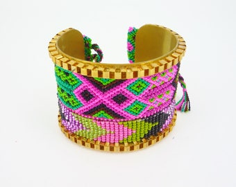 Bracelet cuff "Akumal" beadwoven bracelet Brazilian on brass