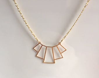 Gold chain, geometric pendant necklace
