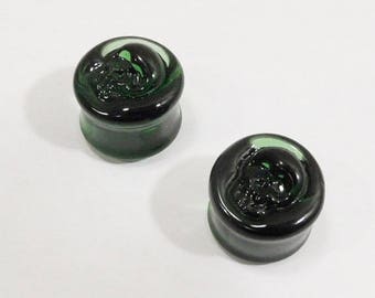Glass plugs 9/16 inch green glass plugs 9/16 gauge Skull plug