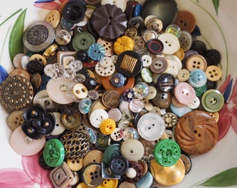 One Pound Bulk Nice Vintage Buttons - 1 lb
