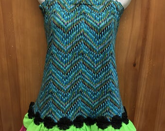 Sleeveless knit ruffle top