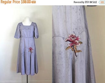 AWAY SALE 20% off vintage 1920s dress - LILY of the Incas purple floral applique flapper dress / S