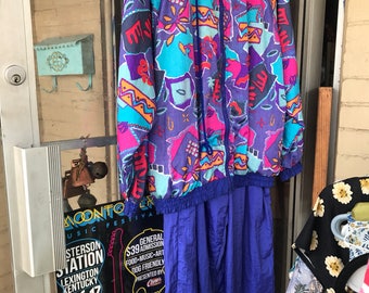 Vintage Windbreaker Track Suit. Windbreaker. 80's Tracksuit. Windbreaker Tracksuit.