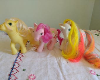 Vintage My Little Pony 1980s G1 Bouquet Rainbow Unicorn Posey and Sweet Strawberry Surprise