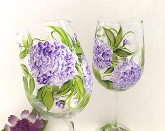 Lavender Hydrangeas pair of hand painted wine glasses