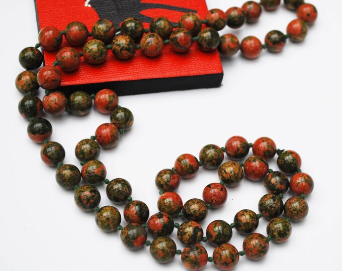 Polished Jasper bead Necklace - Red Green Gemstone - Natural stone - Gemstone Beads- green silk knots