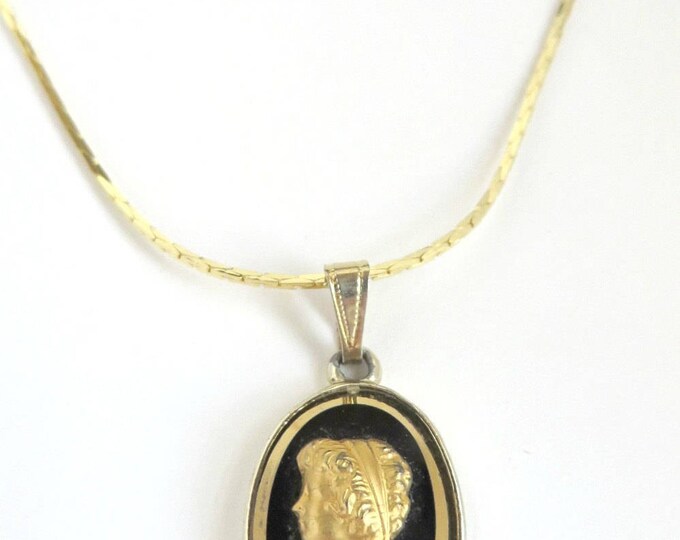 Cameo Pendant Necklace, Vintage Black and Gold Cameo. 16 inch Chain Necklace