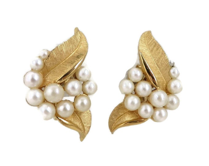 Signed Trifari Earrings, Faux Pearl, Vintage Matte Gold Leaf Cluster Clip on Earrings, Crown Trifari Jewelry, Night Out Jewellery