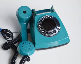 Teal Vintage Rotary Telephone, Retro Phone, Bright Vintage Phone, Old Working Phone for Vintage Decor, Vintage Electronics, 80's Home Decor
