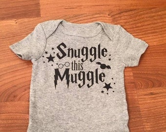 Snuggle this muggle bodysuit, harry potter, baby wizard, harry potter baby, solemnly swear, iron on, mischief managed, DIY iron on