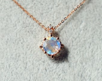 Rainbow Moonstone Necklace Rose Gold Moonstone Necklace 18k 14k Gold Moonstone Necklace Moonstone Jewelry Rainbow Moonstone Blue Moonstone