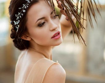 Crystal headband. Bridal Headpiece. Crystal Bridal Hair Headpiece. Crystal Headpiece. Wedding Hair Vine. Bridal hair vine. Pearl Hair Vine.
