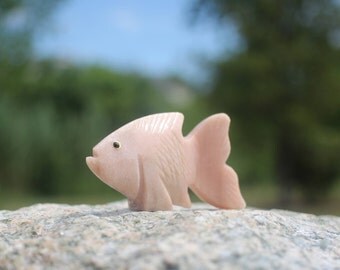 Handcarved Stone Fish/Rose quartz stone Fish/Fengshui fish/Stone fish/Engraved fish/Good luck gift/Gift from Brazil