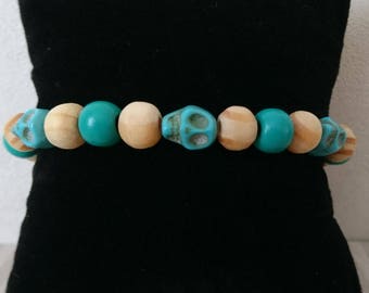 Skull bracelet and wooden beads