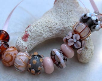 Elizabeth Creations INNOCENCE artisan lampwork handmade glass beads Sra