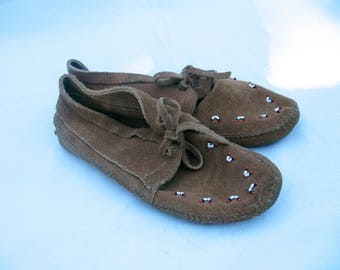vintage Minnetonka moccasin booties boots 8.5
