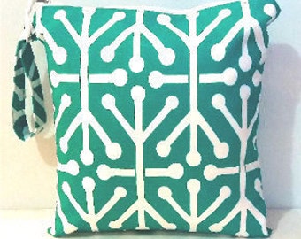 Ready to ship, Toiletry Bag, You pick color Wet Bag, waterproof wetbag, wet bags for swimsuits, cloth diaper bag, You pick size