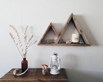 Mountain Shelf / pallet wood shelf, geometric shelf, triangle shelf, pallet wood art, reclaimed wood shelf, pallet art, barnwood shelf