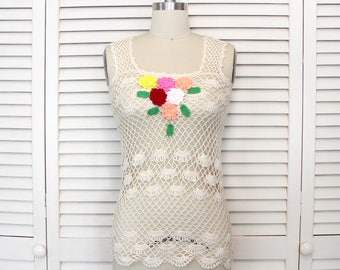 Vintage Crochet Sleeveless Blouse / 1970s Floral Embroidered Tank Top / Small Medium