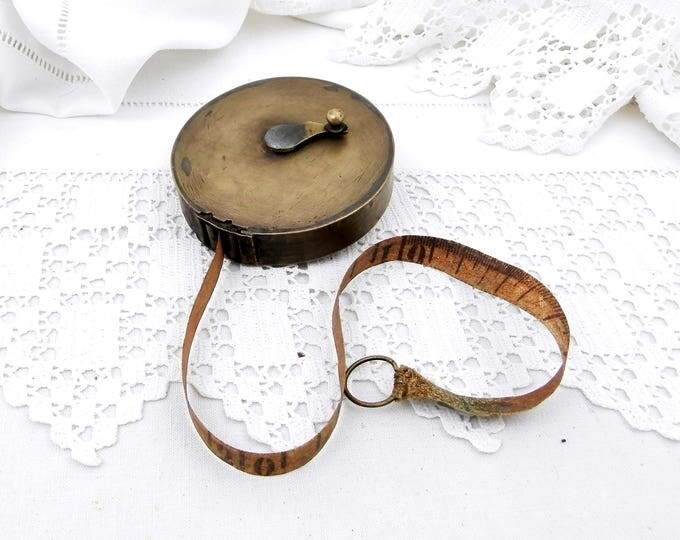 Antique 19th Century Brass 10 Meters / 11 Yards Retractable Tape Measure from France, French Roll Up Measuring Tape with Brass Handle, Retro