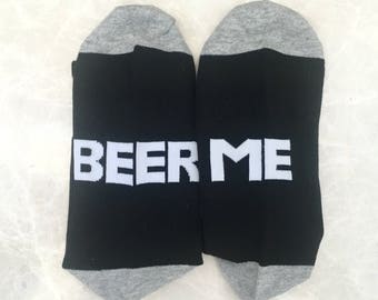 Beer Me Socks, If You Can Read This Bring Me A Beer Socks, Bring Me Beer Socks, If You Can Read This Socks, Funny Socks, Funny Gift