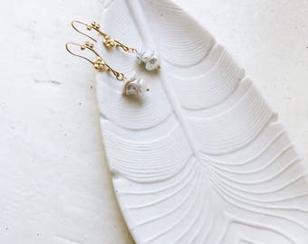 White keishi pearl earrings, Pearl cluster bridal earrings with gold flowers, Keshi pearl