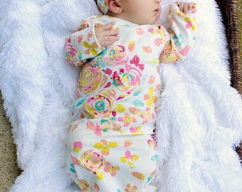 Girl Newborn Baby Gown Rose Floral Flower Newborn Gown Infant Baby Gown Going Home Outift Top Knot Hat Flower Hat Headband Girl Outfit