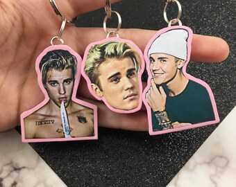 Justin Bieber keychains - justin bieber jewelry - justin bieber in suits keychains - celebrity jewelry - celebrity accessories
