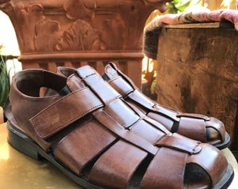 Johnston & Murphy Men's Size 9 Dress Sandal, Brown Leather Fisherman's Sandal