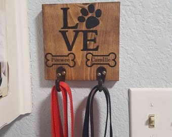 Leash hanger, dog leash holder, pet leash hanger, personalized pet name, dog name, pet decor, leash hooks, custom pet decor, home decor