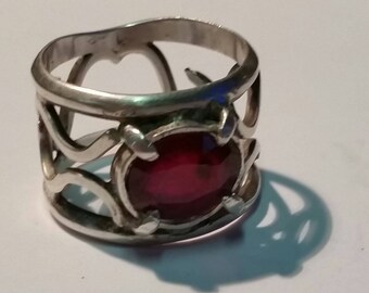 Sterling silver barrel ring with lab ruby