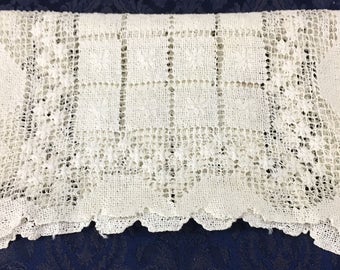 Vintage Crochet Filet Table Runner - Dresser Scarf