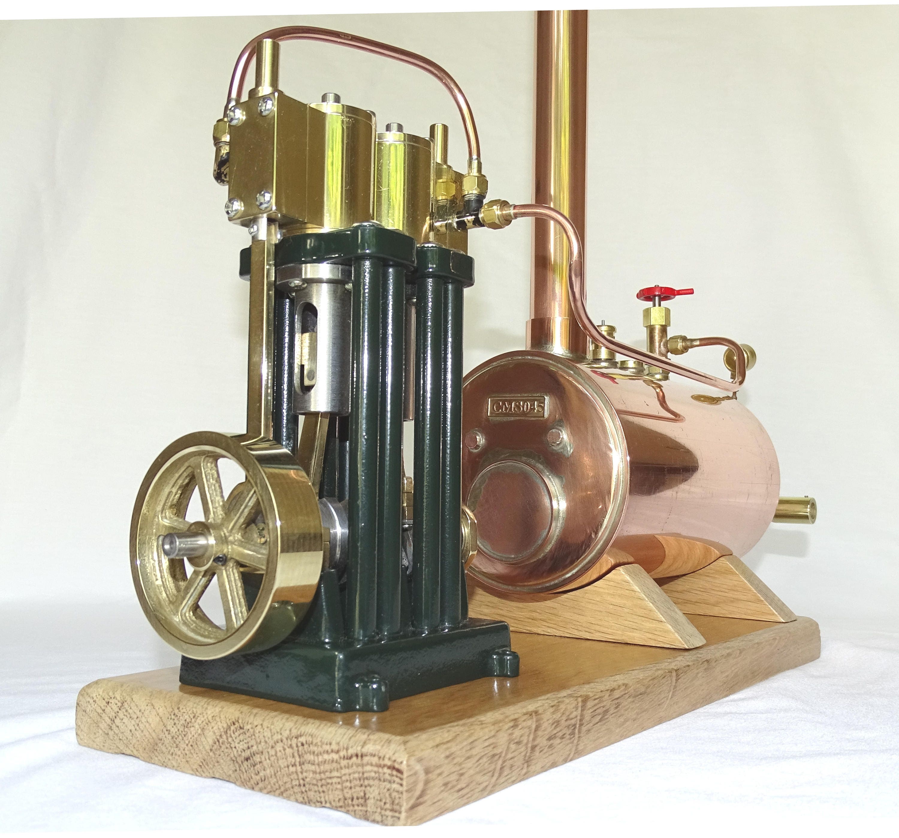 Пар двигатель. Twin cylinder Marine Steam engine. Миниатюрная паровая машина Петунин. Модель паровой машины ЗИД. Автомобиль с паровым двигателем.