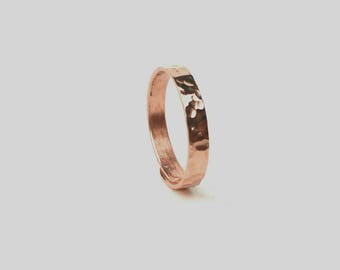 Bague ruban martelé réglable