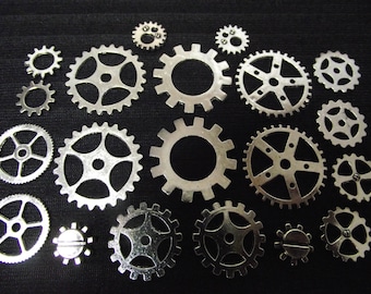 Set of 20 watch gears, steampunk, silver color.