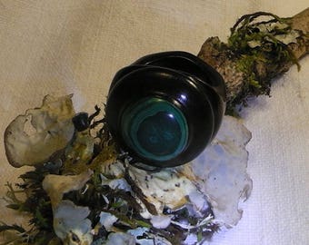 Ring - 1 - carved - turned ebony inlay of Malachite